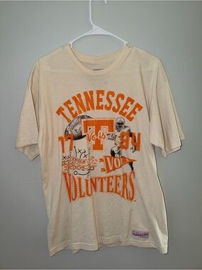 NWOT Tennessee Volunteers Mitchell & Ness Tee